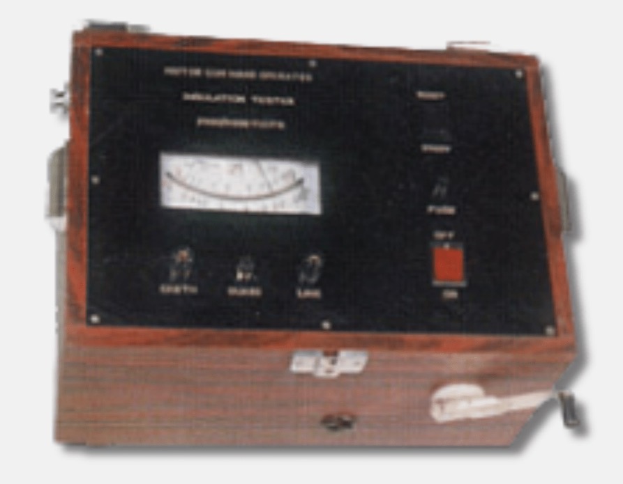 CIE/777 HM — Motor-cum-Hand Driven Insulation Tester